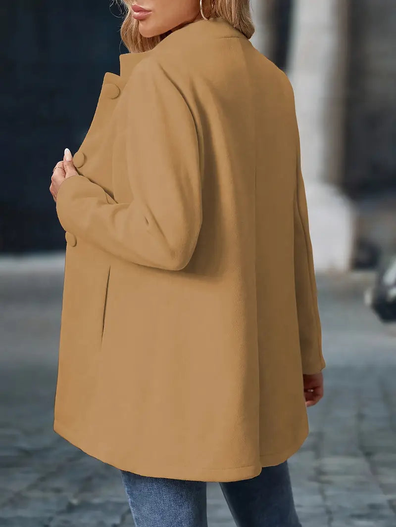 Elegancki Wełniany Żakiet o Klasycznym Kroju