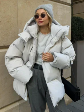Puchowa Kurtka Oversize z Obfitym Ociepleniem