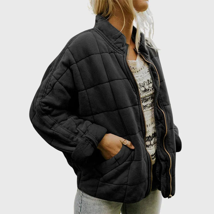 Krótka Ocieplana Kurtka Damska na Zamek