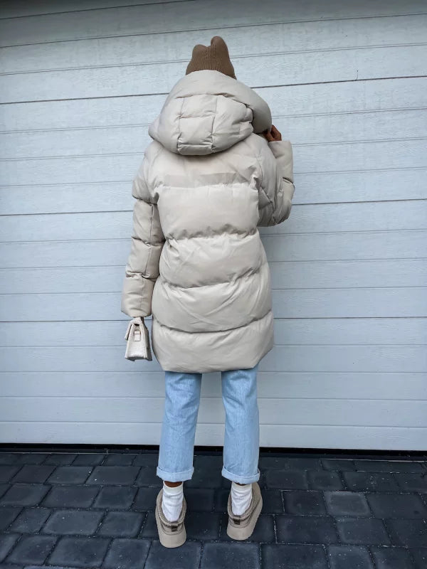 Ocieplana Kurtka Oversize w Nowoczesnym Kroju