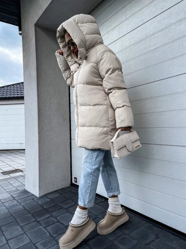 Ocieplana Kurtka Oversize w Nowoczesnym Kroju